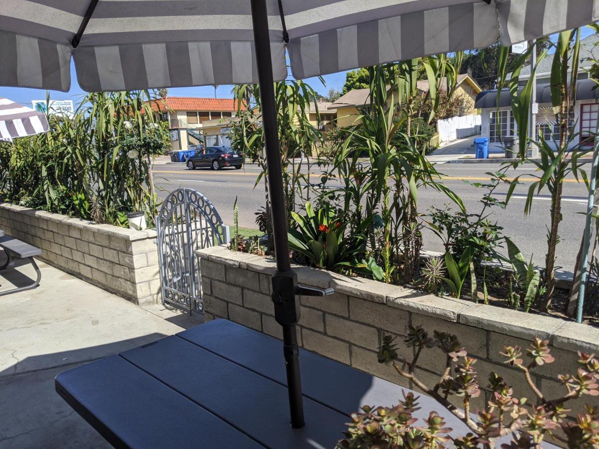 Ramada By Wyndham Redondo Beach Exterior foto